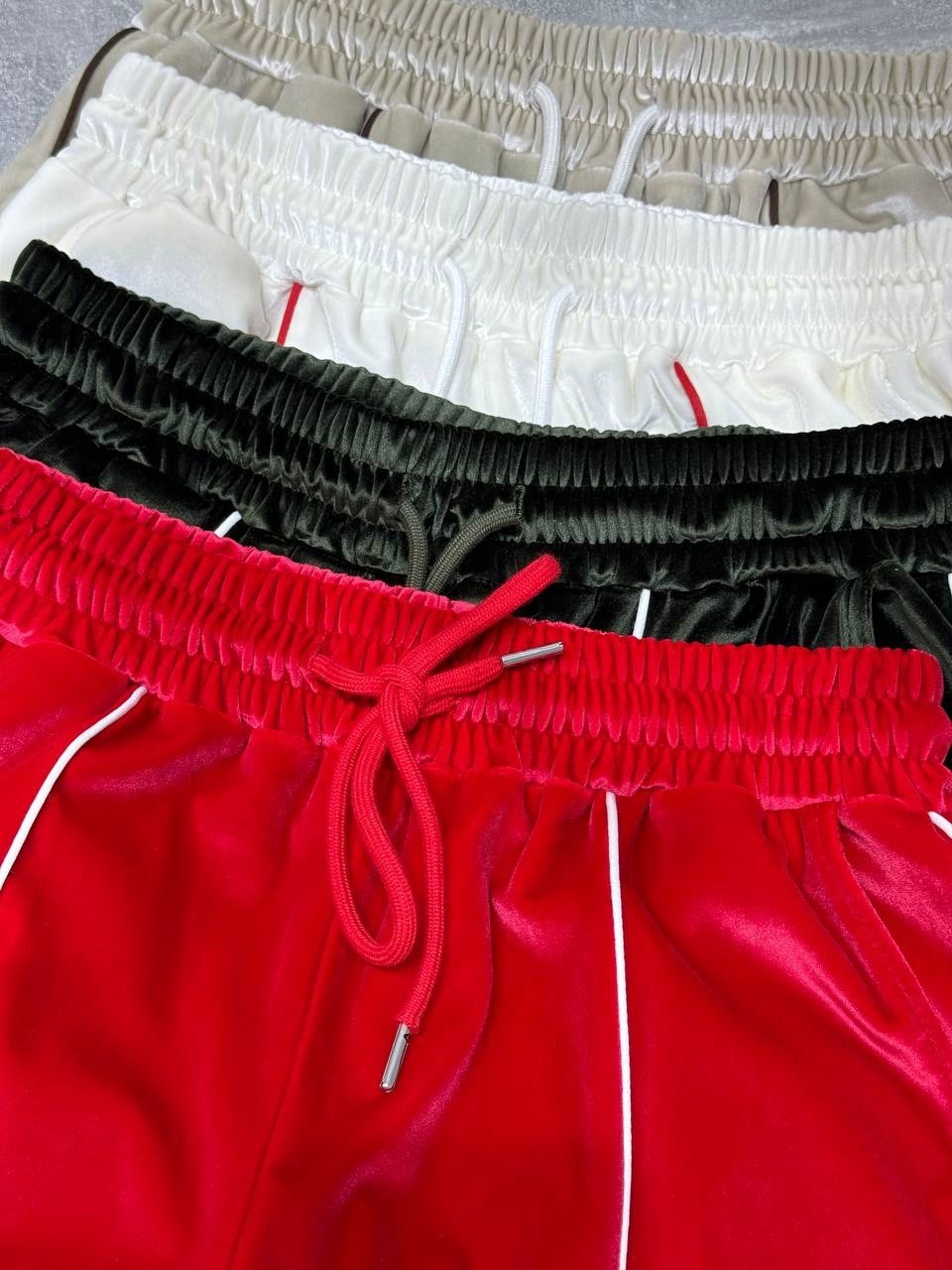 спортивный костюм велюровый,велюровый костюм женский,велюровый костюм,спортивный костюм,костюм женский