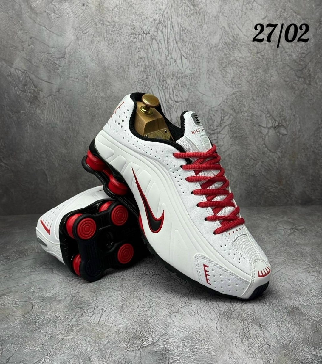 кроссовки,найк шокс красно белые,nike shox,nike shox r 4,кроссовки nike shox