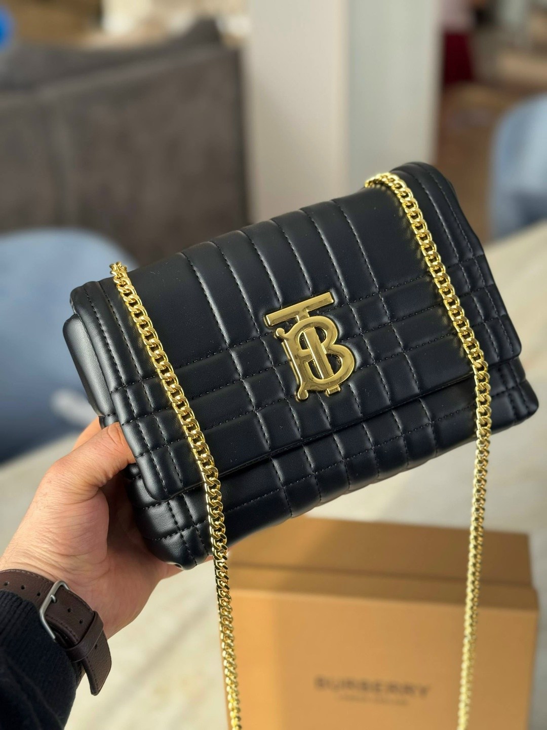 сумка burberry,burberry сумка на плечо,сумка через плечо burberry,женская сумка на плечо burberry,burberry сумка конверт на плечо