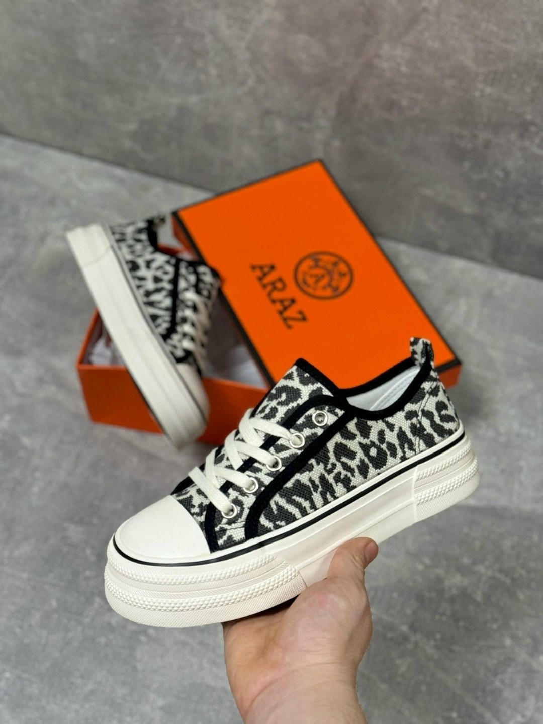 ,кеды женски,женские кеды,кеды леопардовые,кеды с принтом