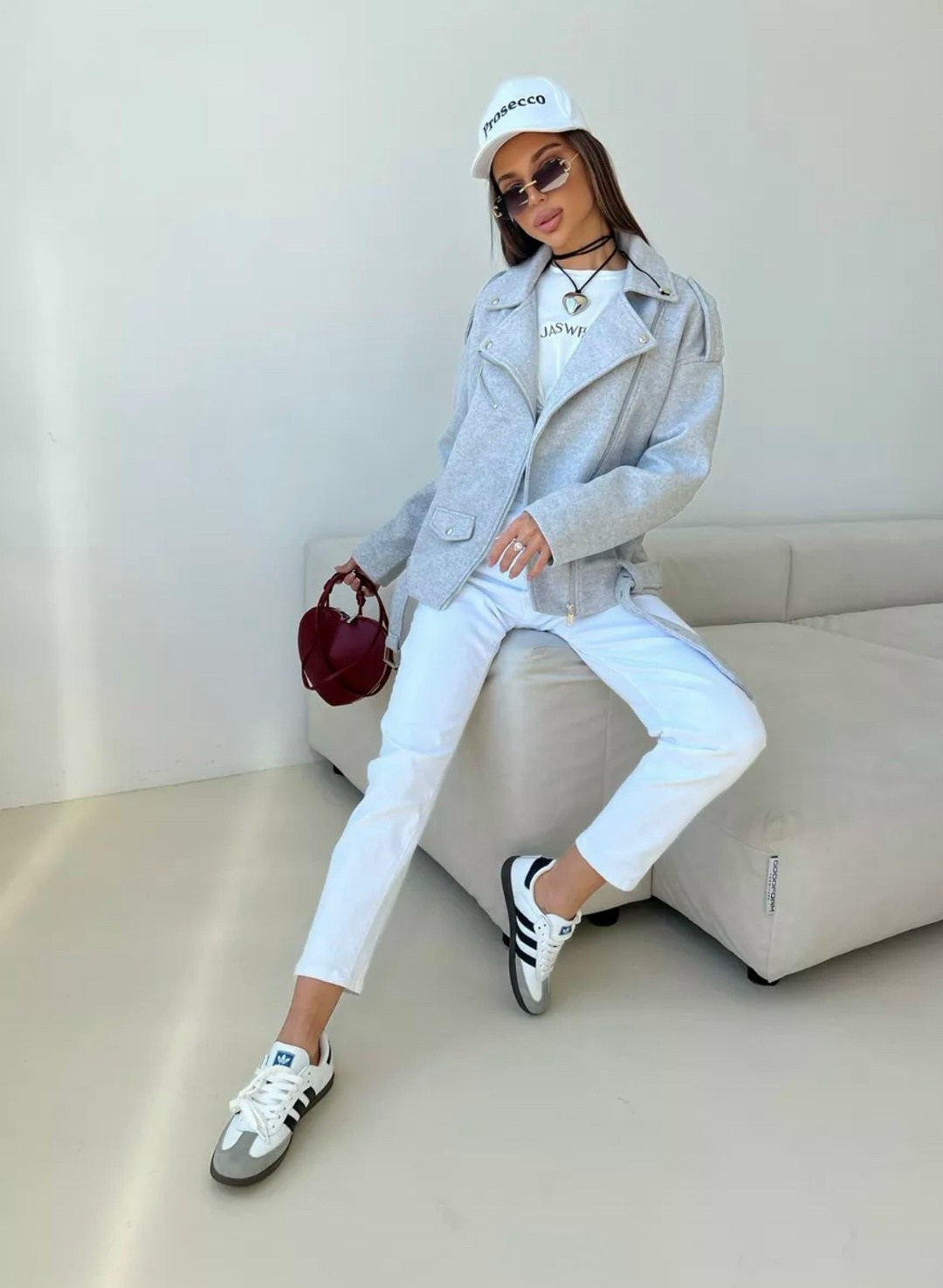 куртка косуха,куртка косуха женская,женская куртка,пальто косуха,косуха женская