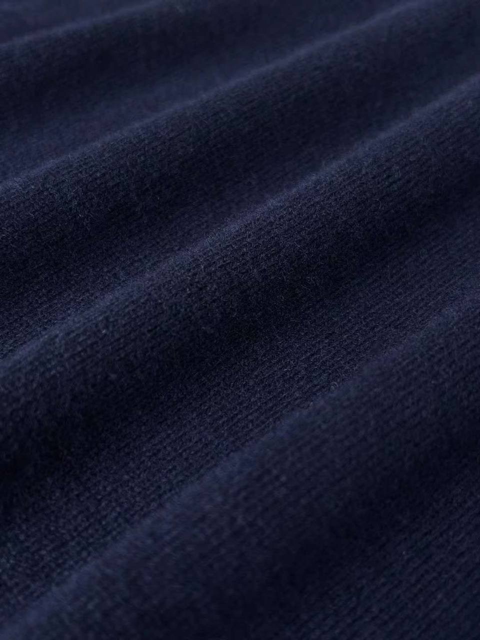 джемпер brunello cucinelli,свитер brunello cucinelli,кашемировый свитер brunello cucinelli premium dark blue,джемпер мужской,джемпер синего цвета из кашемира brunello cucinelli