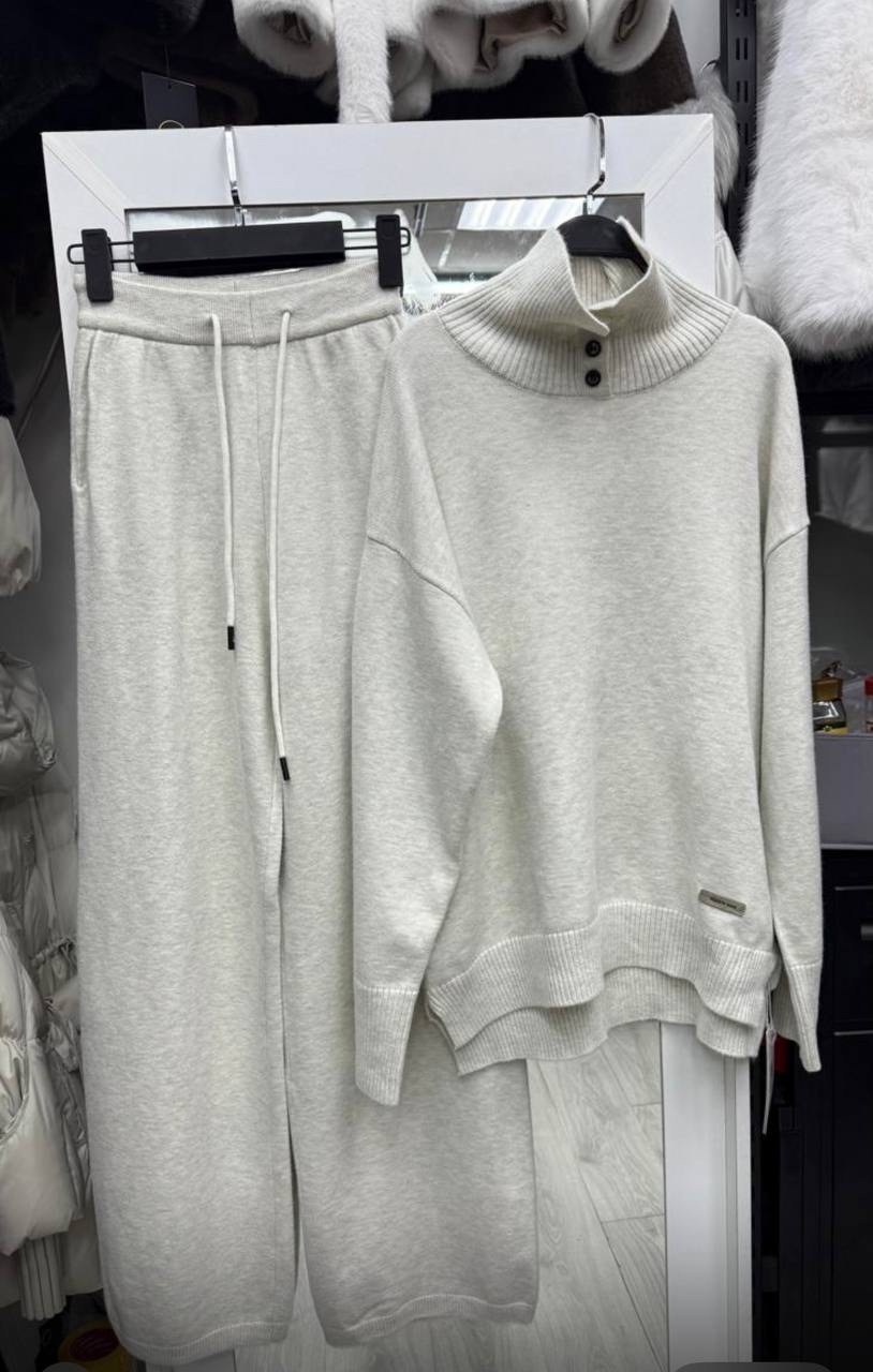 loro piana кашемировый костюм,костюм двойка кашемир,трикотажные костюмы,кашемировый костюм loro piana женский,женский костюм