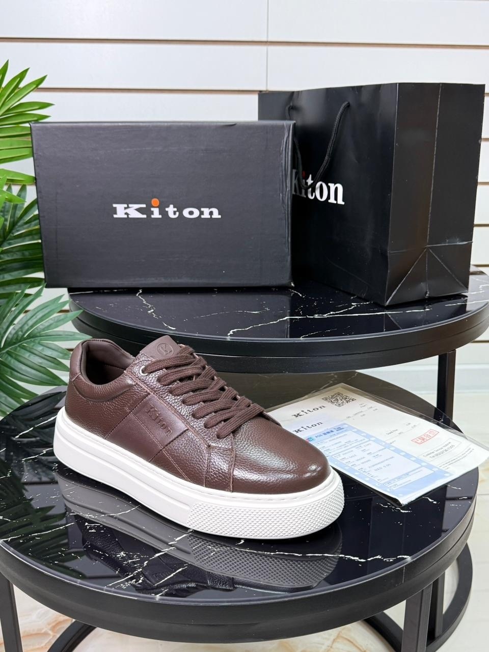 ,замшевые кроссовки,кроссовки удобные,спортивный ,модные кроссовки