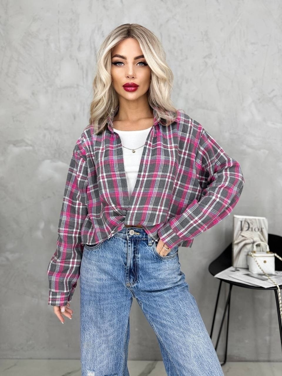 женская рубашка в клетку,женская рубашка в клетку оверсайз,рубашка в клетку женская арт.494445,розовая рубашка в клетку оверсайз,рубашка женская в клетку оверсайз lipsi цвет серый розовый