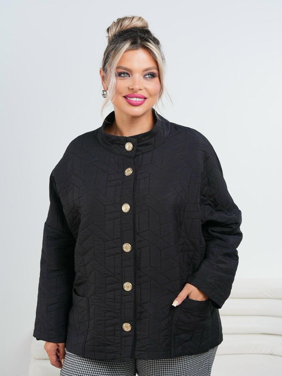 куртка демисезонная,женская куртка,стеганая куртка,куртка,легкая куртка