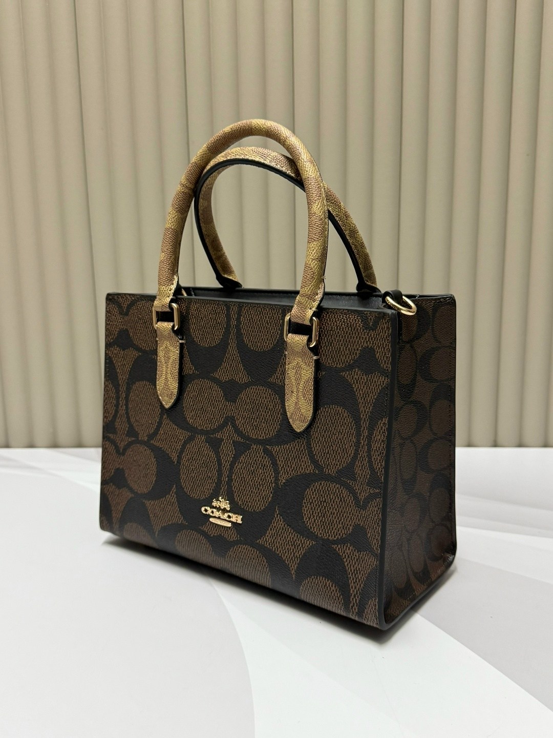 сумка coach,сумка женская coach,женская сумка шоппер coach,сумка,сумка тоут coach