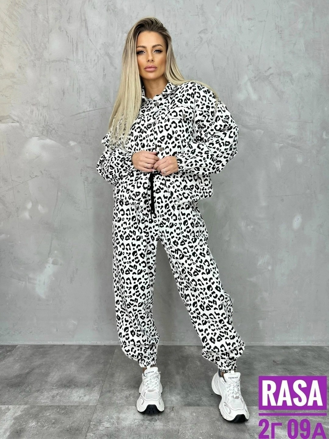костюм женский,костюм спортивные женские костюмы,костюм спортивный женский,женский спортивный костюм с леопардовым принтом,женский костюм двойка