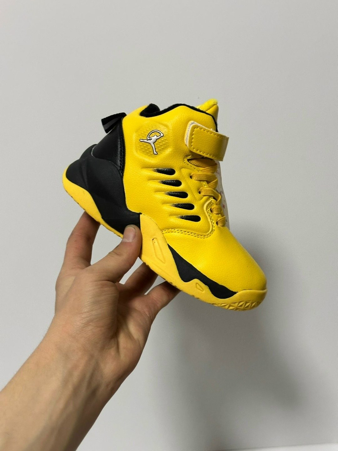 ботинки канарейка,детские кроссовки,детские ботинки,баскетбольная ,кроссовки