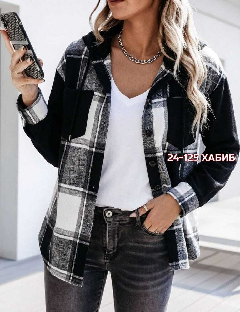 теплая рубашка оверсайз в клетку с капюшоном,рубашка женская,рубашка женская в клетку оверсайз тёплая,женская рубашка в клетку,рубашка теплая