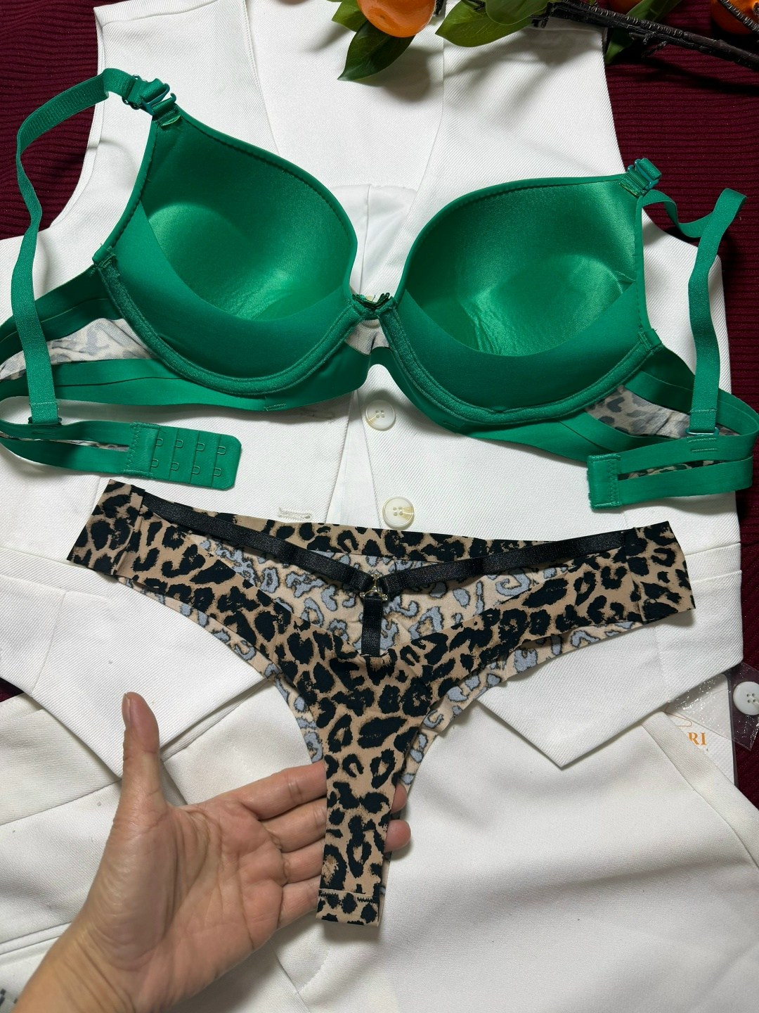 комплект нижнего белья женские,нижнего белья комплект,женское нижнее белье,бюстгальтер комплект,бюстгальтер