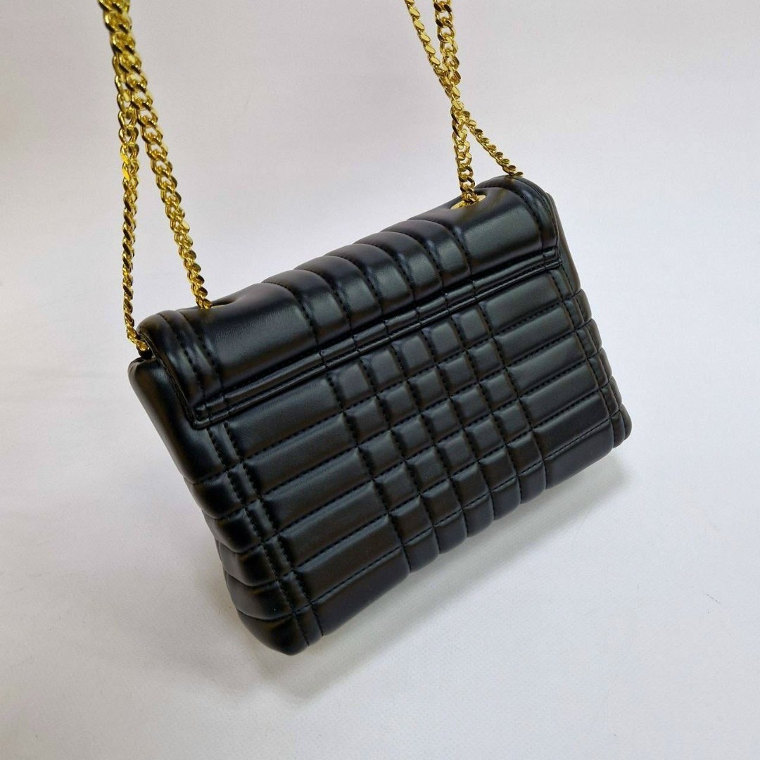 сумка burberry,burberry сумка на плечо,сумка через плечо burberry,женская сумка на плечо burberry,burberry сумка конверт на плечо