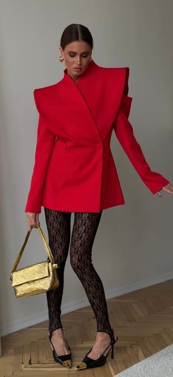 высокая мода,стильная куртка,мода стиль,стильное платье