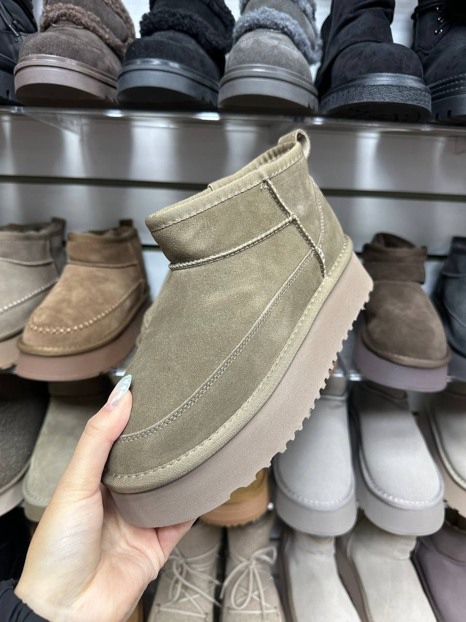 ,женские угги,угги зимние короткие на платформе,угги,модные угги