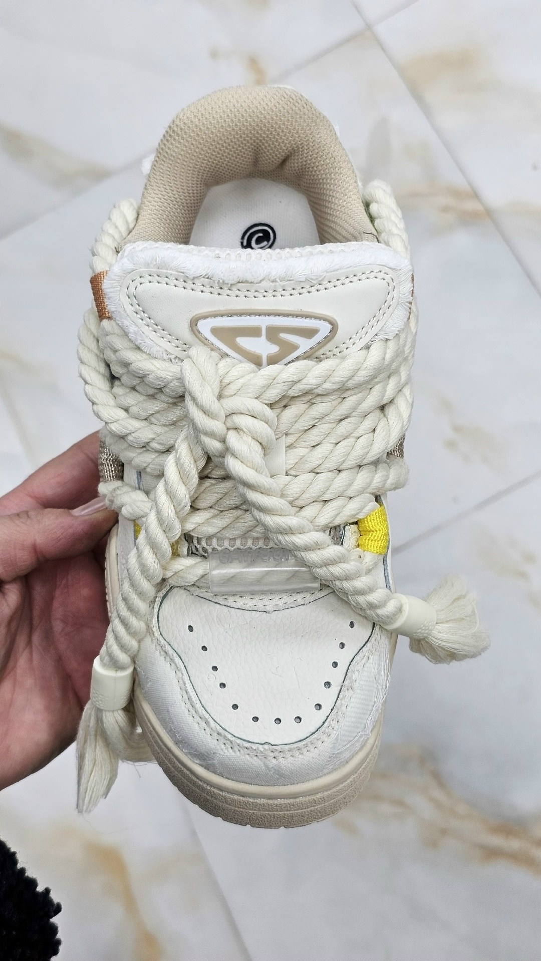 женские кроссовки,кроссовки,кроссовки дутые,массивные кроссовки,модные кроссовки