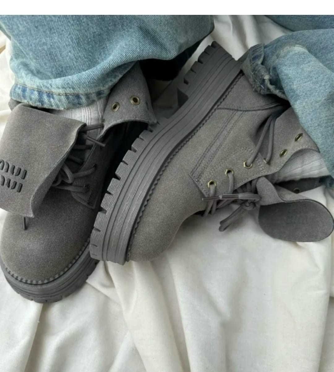 ботинки miu miu,женские ботинки,ботинки miu miu цвет черный размер 38,ботиночки,