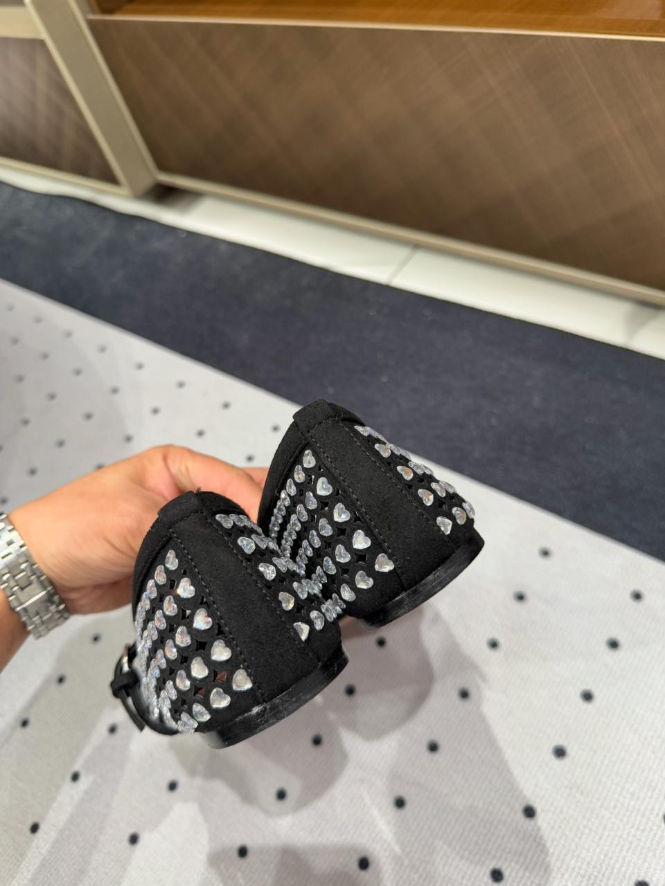 балетки miu miu 2026,балетки женские,балетки на плоской подошве,балетки,балетки alaia