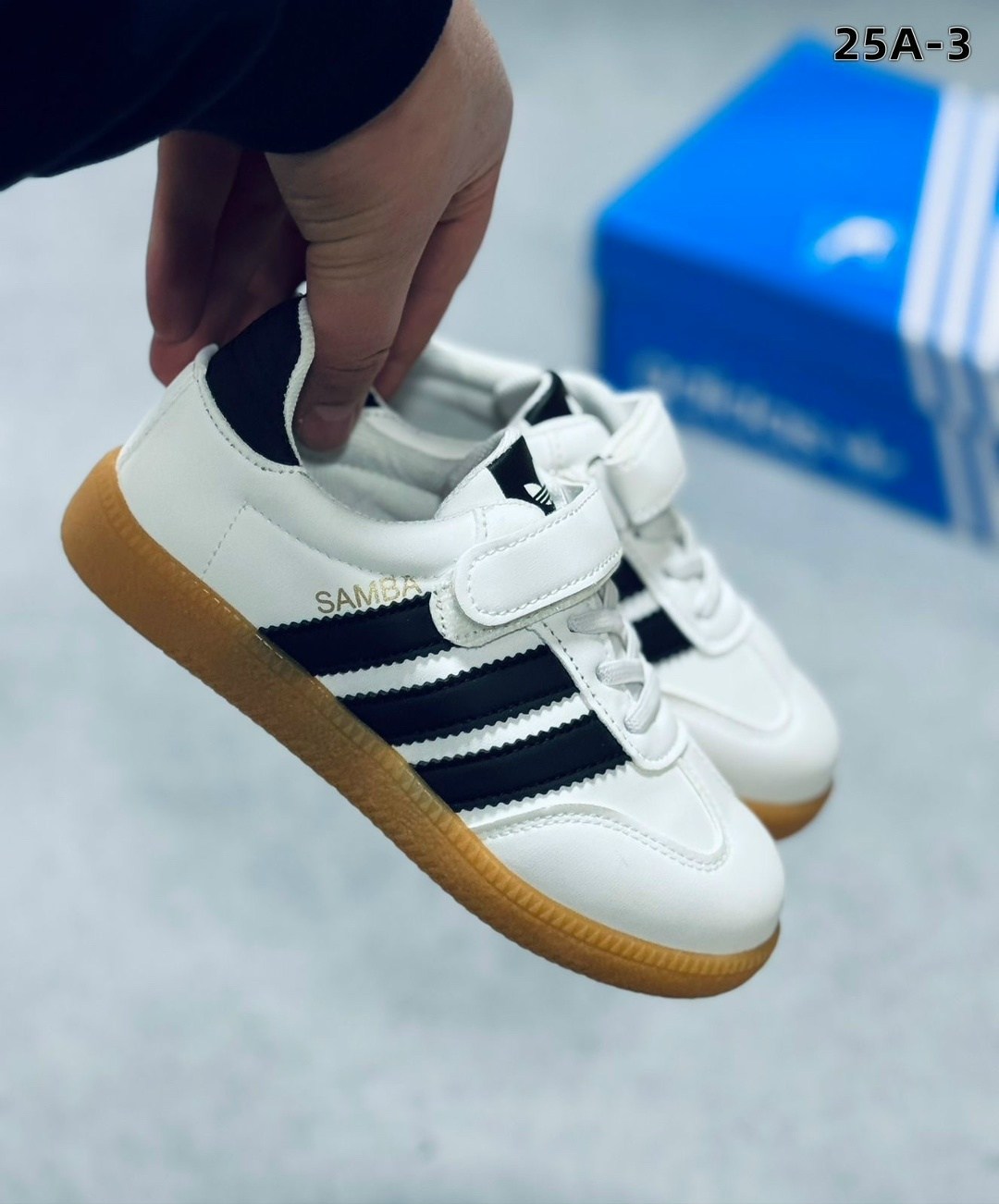 ,кроссовки мальчику,детские кроссовки,обуви,адидас газели спешиал