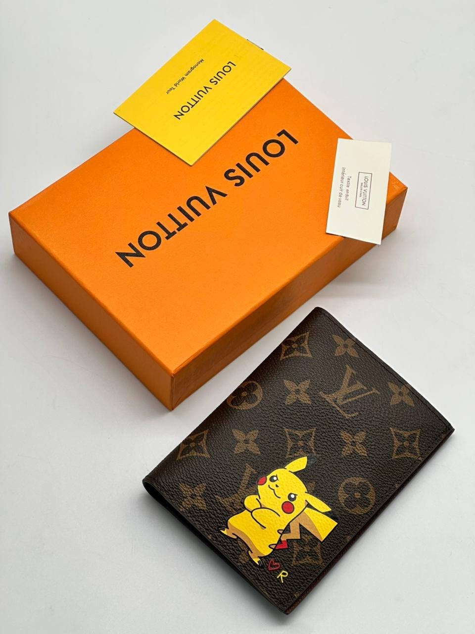 обложка на паспорт louis vuitton,чехол на паспорт луи виттон,обложка для паспорта louis vuitton 14 х 10см,обложка на паспорт louis vuitton оригинал,обложка для паспорта от louis vuitton с оригинальным