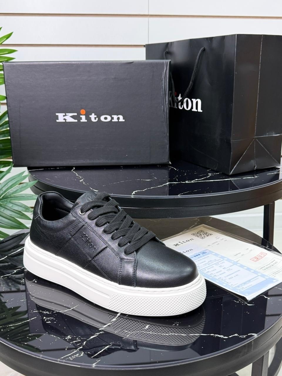 ,замшевые кроссовки,кроссовки удобные,спортивный ,модные кроссовки