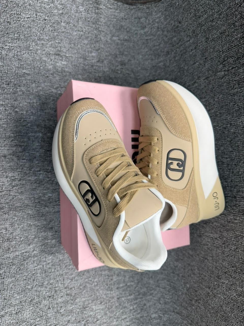 кроссовки женские liu jo,кроссовки liu jo,,кроссовки бежевые,кроссовки женские