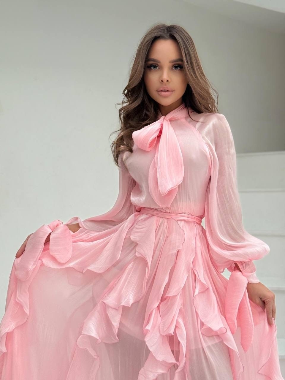 длинное платье,шифоновое платье,платье макси с оборками,платье,розовое платье