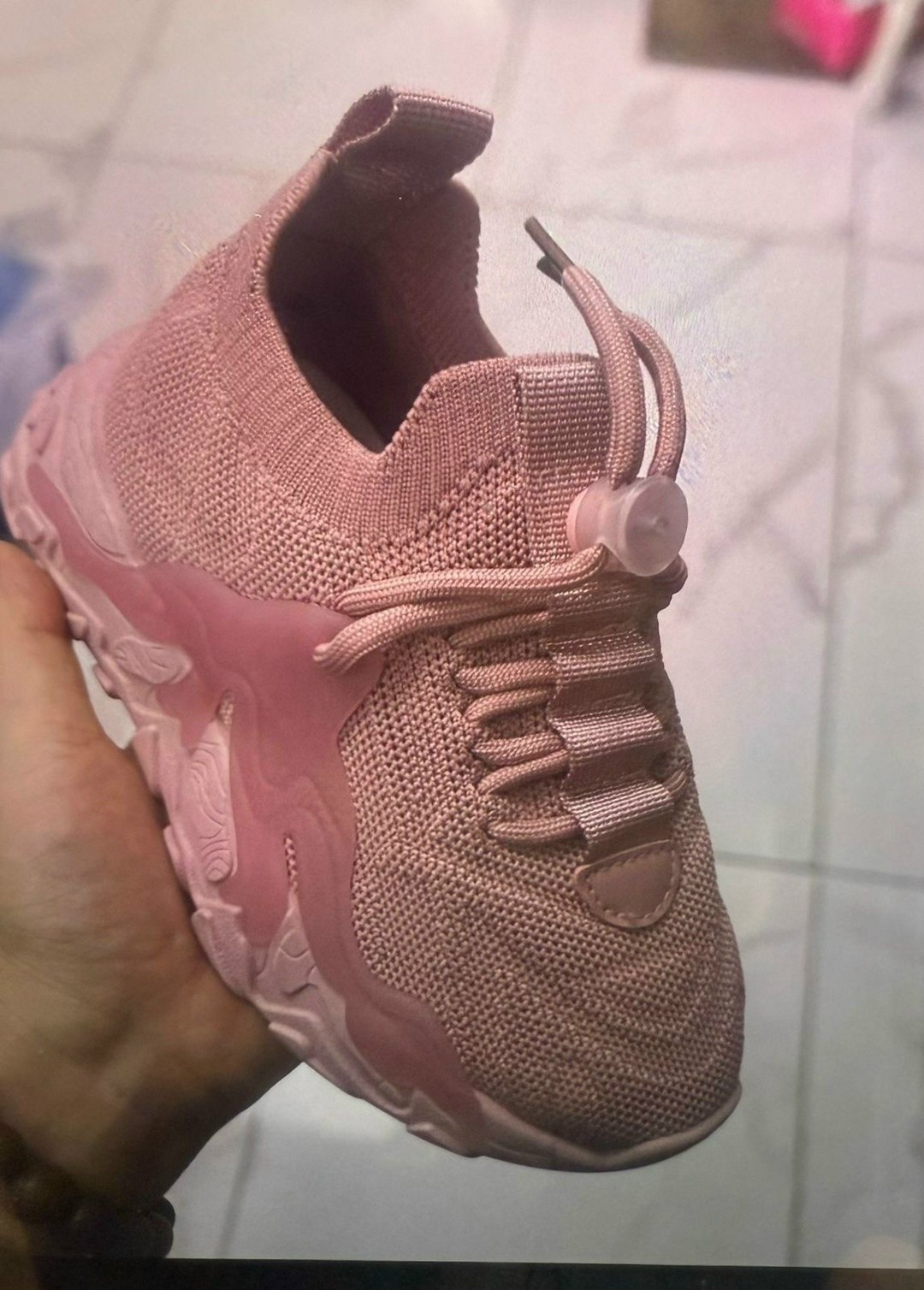 кроссовки,женские кроссовки,кроссовки розовые,массивные кроссовки,оригинальные кроссовки