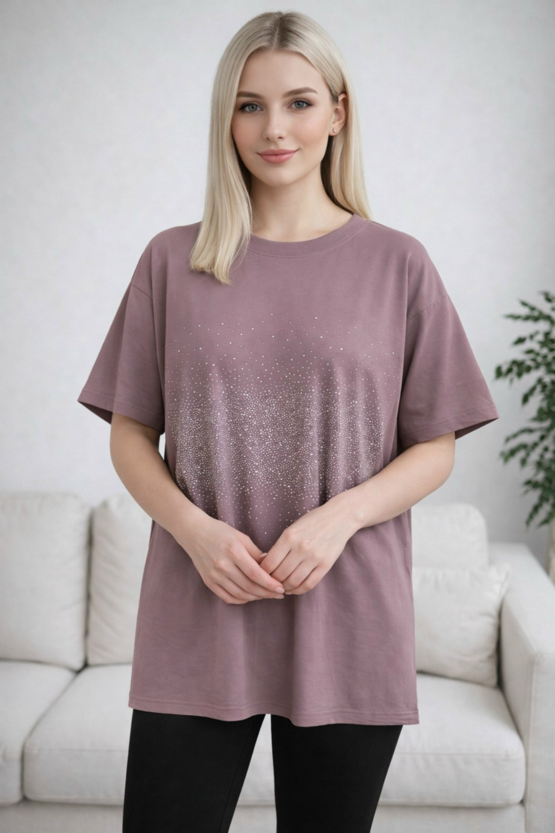 футболка оверсайз варенка со стразами серая варенка micca,футболки женская,футболка оверсайз со стразами варенка нарядная shmottop цвет серый,футболка оверсайз со стразами варенка,футболка варенка со