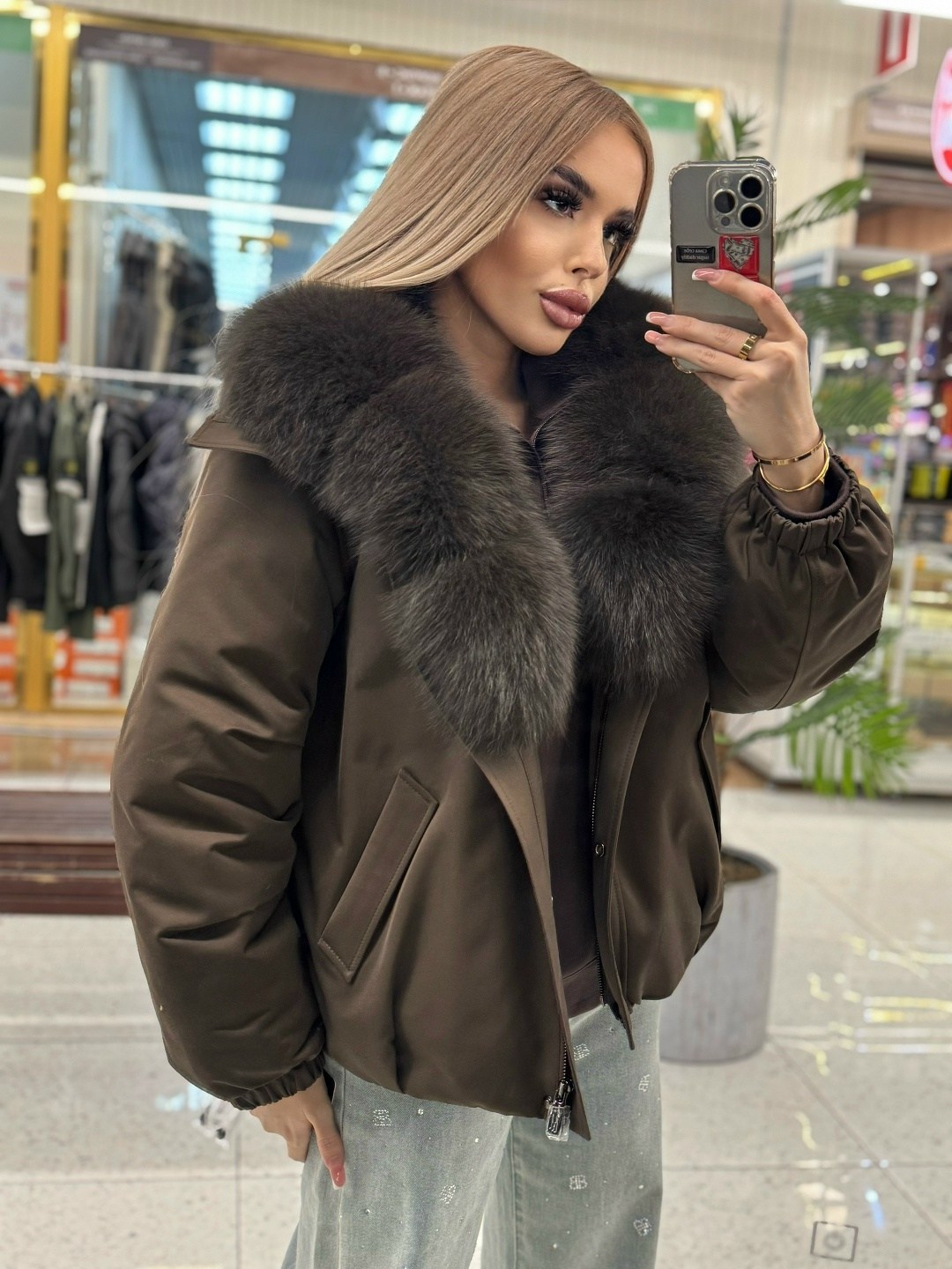 куртка с мехом,пуховик с натуральным мехом,пуховик с мехом,женский пуховик с мехом,пуховик женский с натуральным мехом