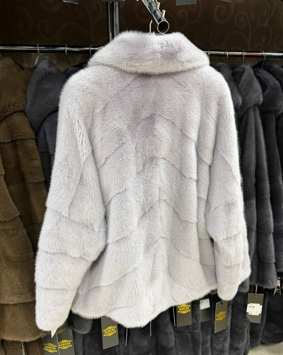 шуба норковая,снежная королева шуба норка автоледи,шуба норковая полушубок холодный лед,шуба полушубок с капюшоном норковый,норковая шуба автоледи