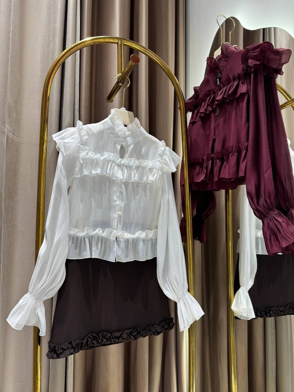 элегантная блуза,блузка бордовая,блузка с оборками,блуза дизайнерская гипнотический стиль бордовая,элегантная блузка