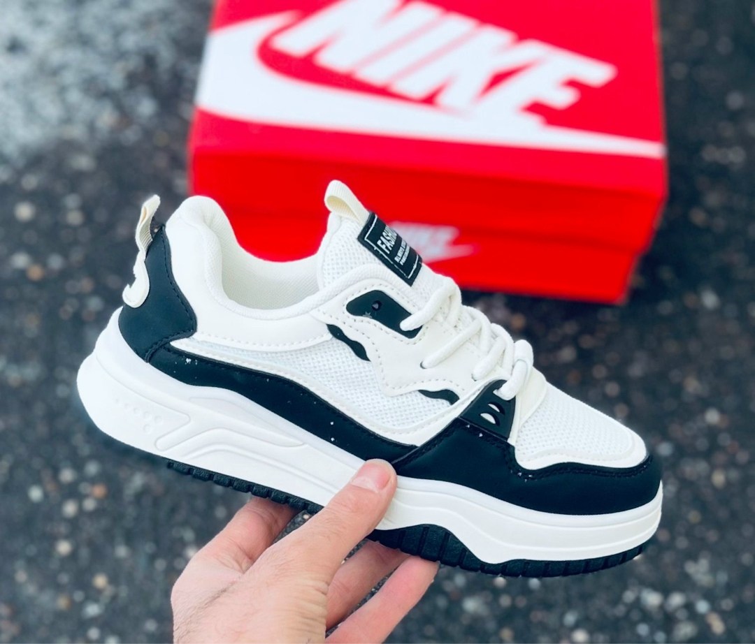 кроссовки,кроссовки женские,повседневные кроссовки,,спортивная