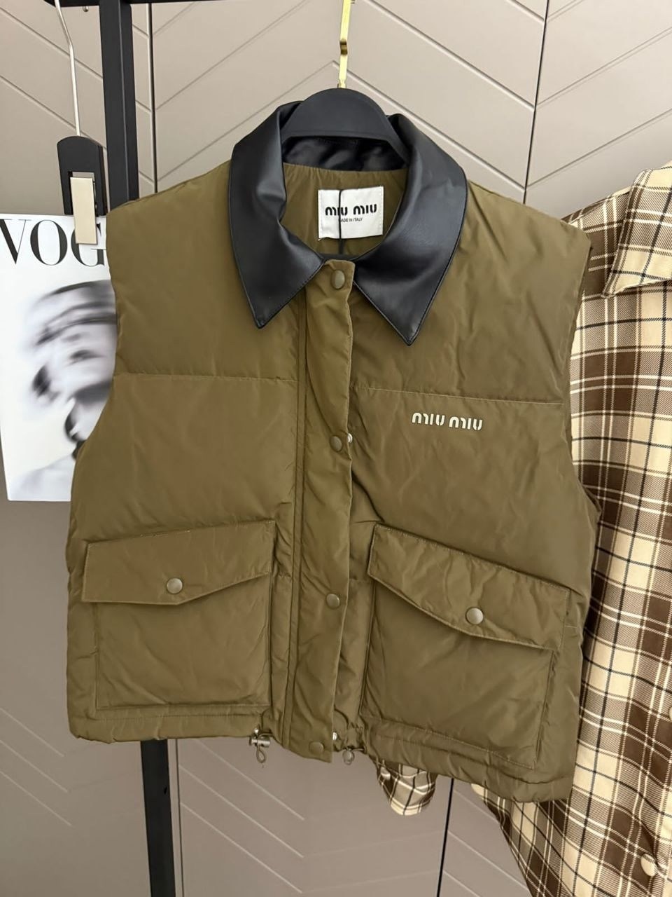 куртка в клетку женская,женская утеплённая куртка в клетку miu miu premium,куртка в клетку,модные образы,модный стиль