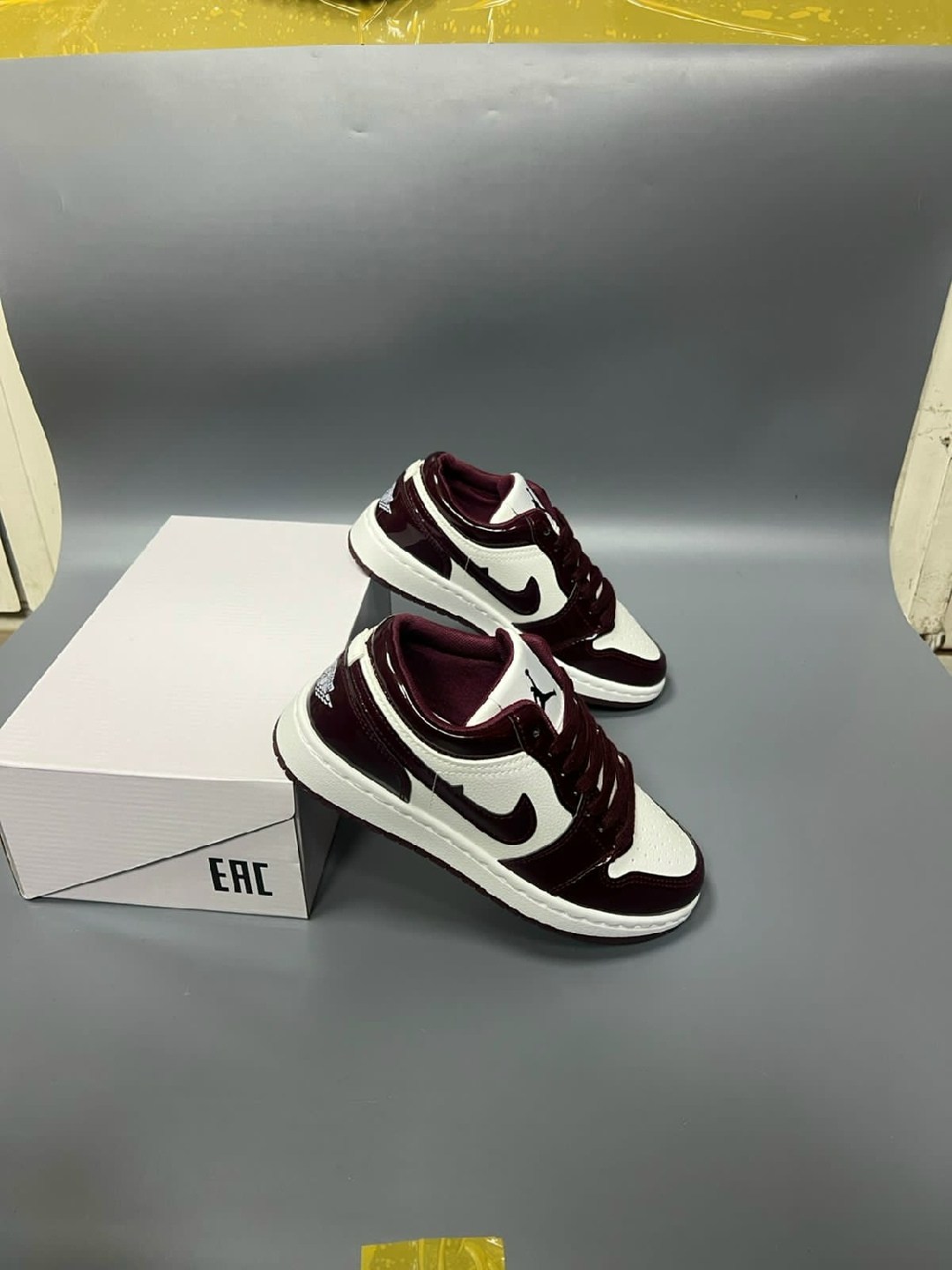 nike air jordan 1 low,nike air jordan 1 low wmns,air jordan 1 low,nike air jordan 1 low noble,nike air jordan 1