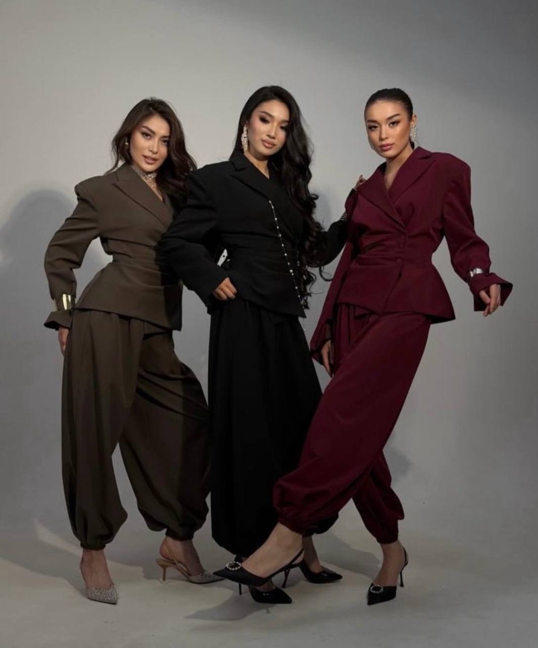 брючный костюм,черный брючный костюм,женский брючный костюм,одежда в стиле