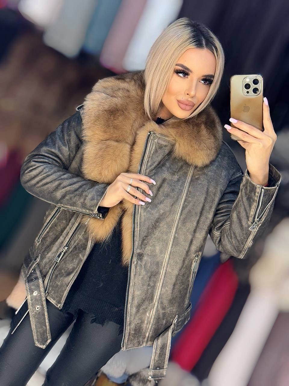 женская куртка с натуральным мехом,кожаная куртка с натуральным мехом,джинсовка с мехом песца,пуховики с натуральным мехом,пуховик с мехом