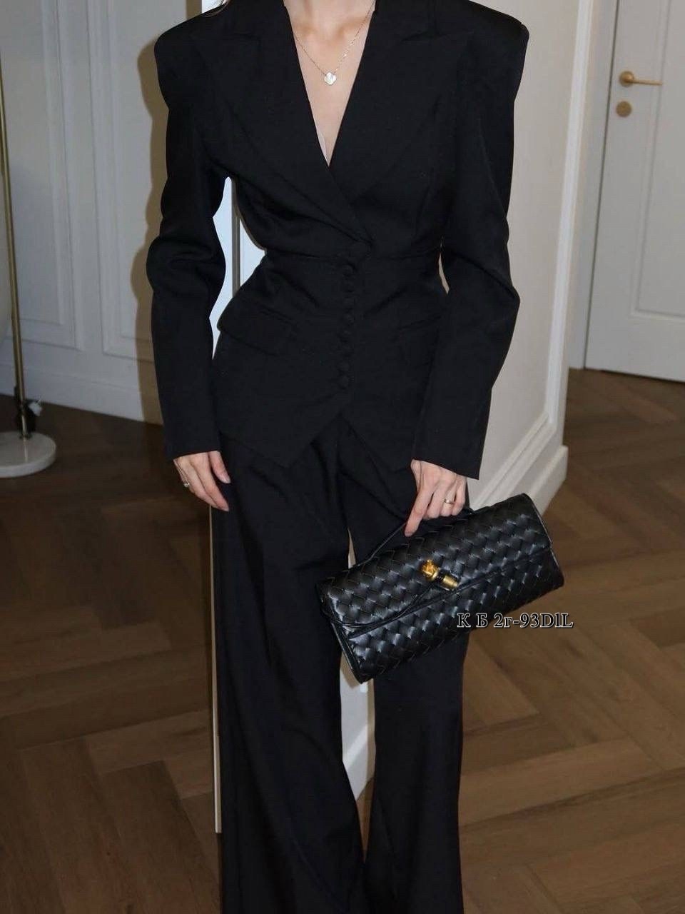 брючный костюм,брючный костюм женский,костюм женский деловой,костюм женский,классический женский брючной костюм