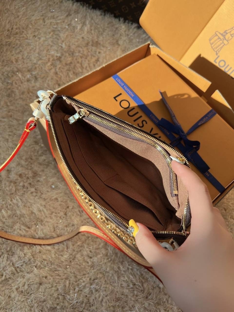 сумка на плечо louis vuitton,louis vuitton сумки,модная женская сумка,сумка женская louis vuitton,женская большая сумка с принтом louis vuitton