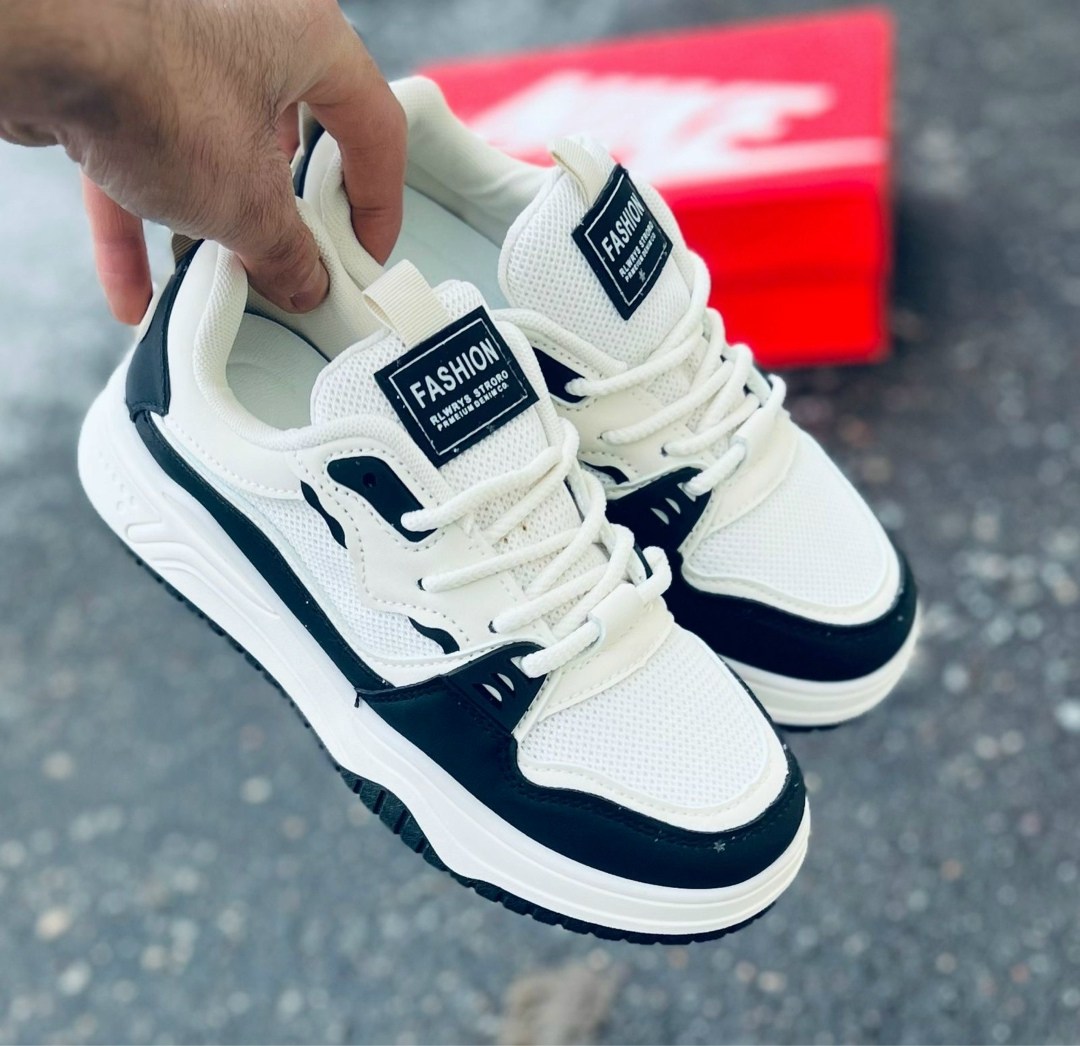 кроссовки,кроссовки женские,повседневные кроссовки,,спортивная