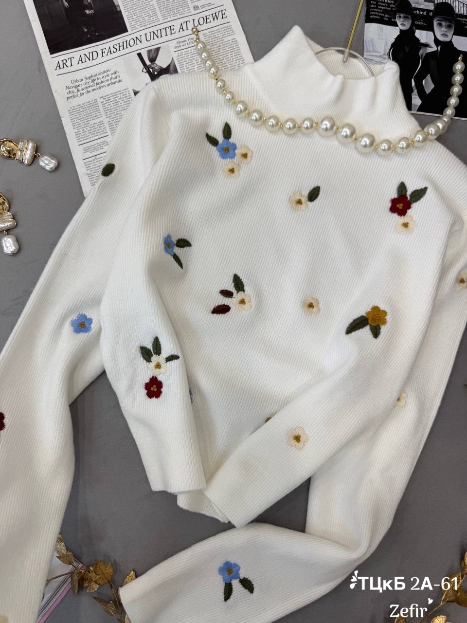 свитер с вышивкой,женский свитер с вышивкой,свитер с цветочной вышивкой,джемпер с вышивкой,женский вязаный свитер с цветочной вышивкой