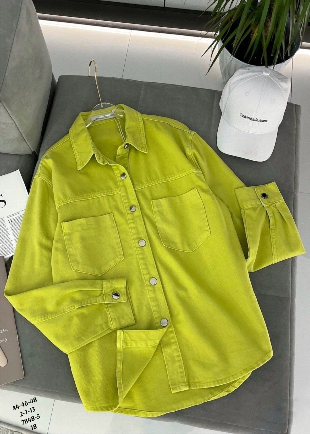 женская джинсовая куртка,джинсовая куртка,модная куртка,женская джинсовая рубашка,джинсовая куртка рубашка