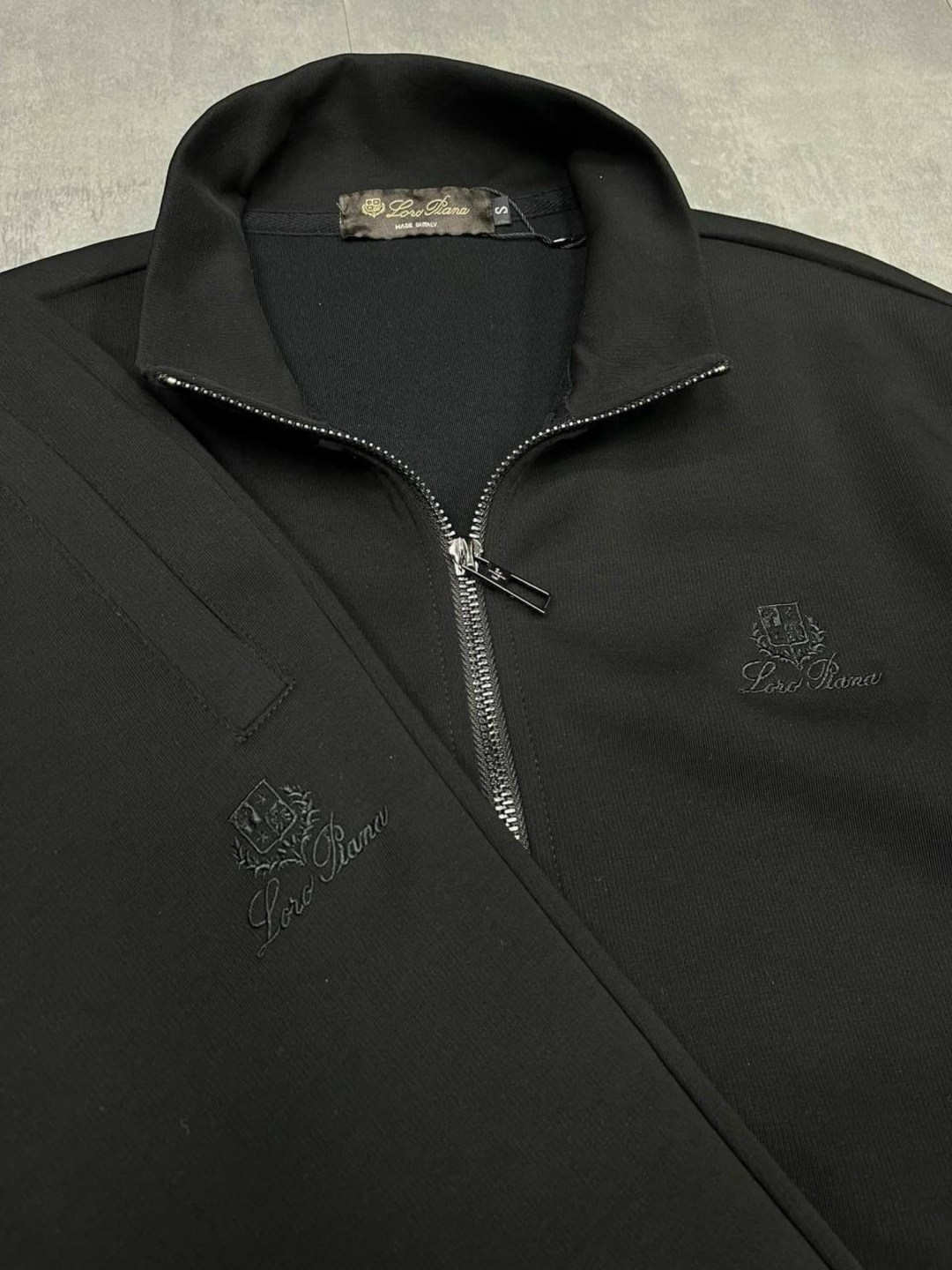 костюм brunello cucinelli,костюм спортивный brunello cucinelli,спортивный костюм loro piana,спортивный костюм,прогулочный костюм brunello cucinelli