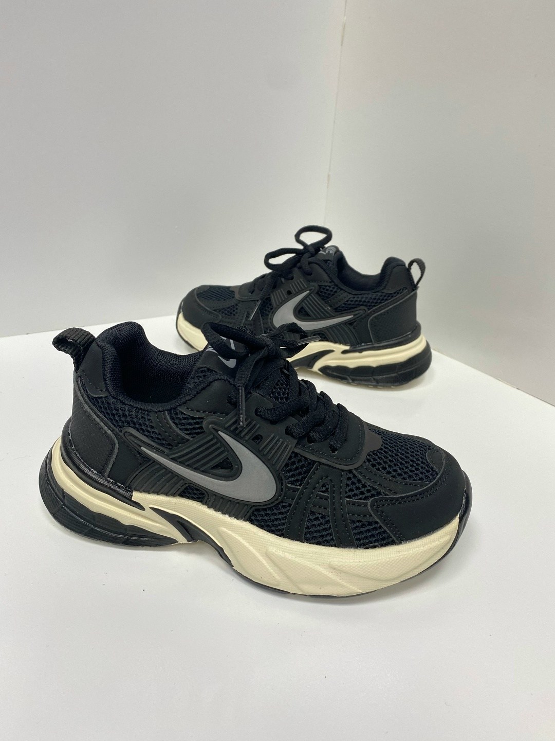 кроссовки,кроссовки nike,повседневные кроссовки,кроссовка,