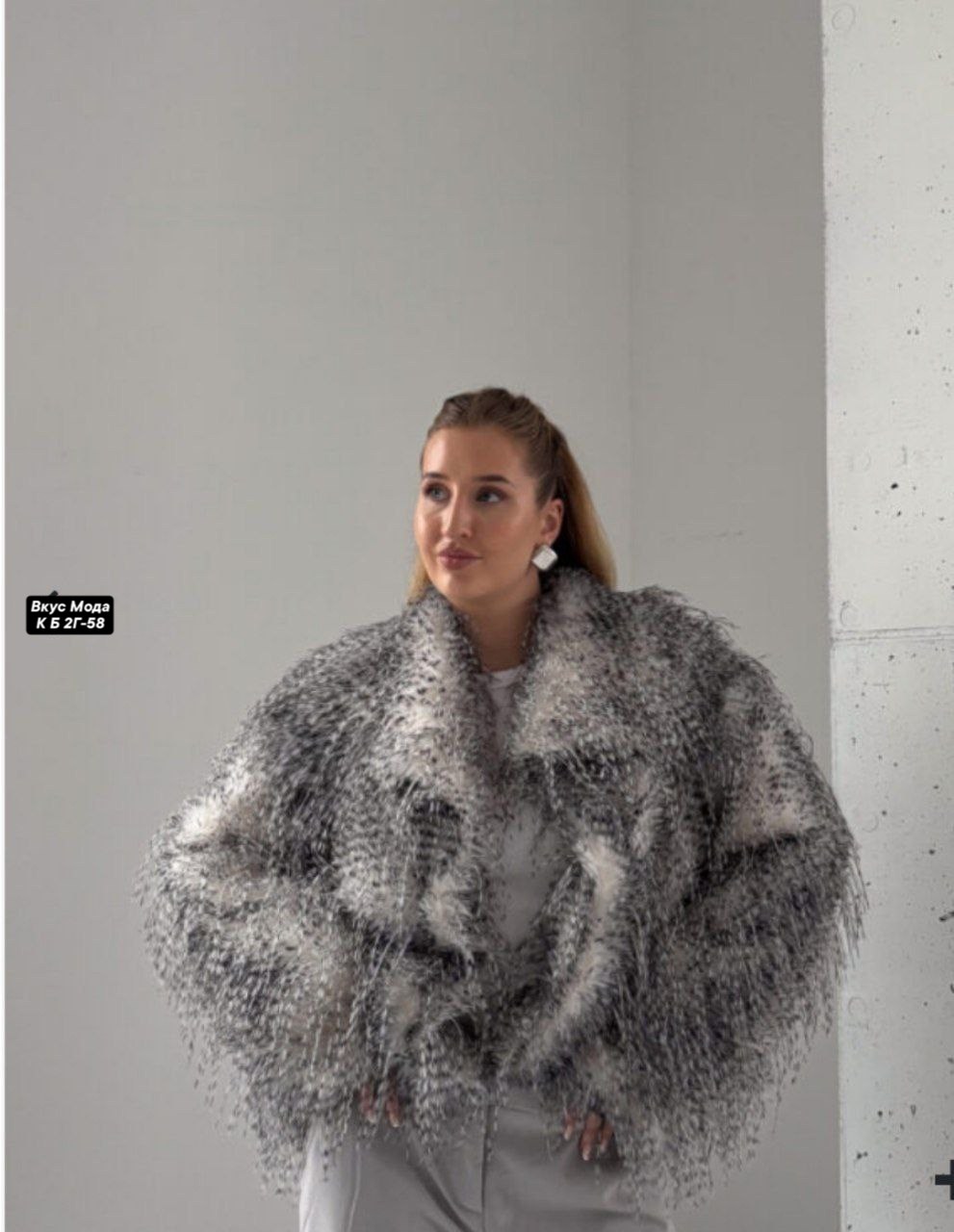 короткая шуба из чернобурки,женская шуба,шуба,шуба искусственная,шуба меховая