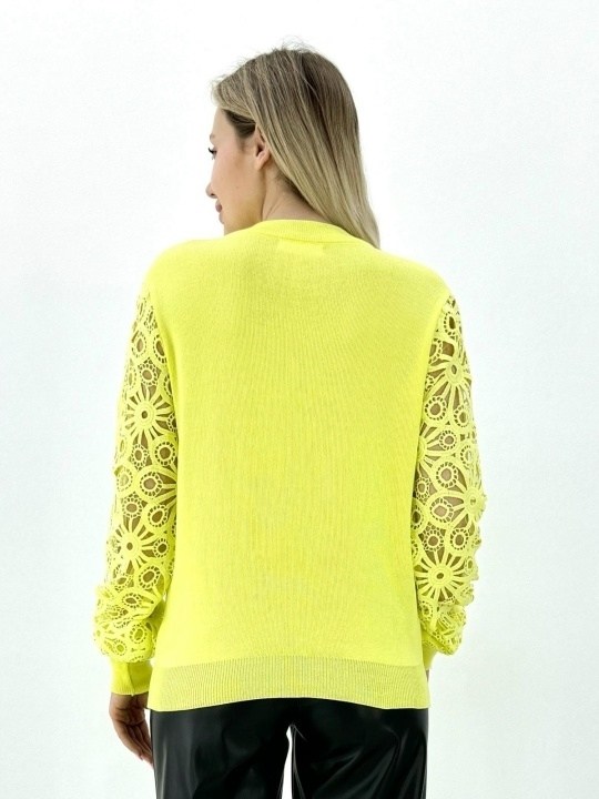 женская кофта,кофта нарядная с ажурным рукавом,кофта нарядная с длинным ажурным рукавом,женский джемпер,женская кофта и свитер