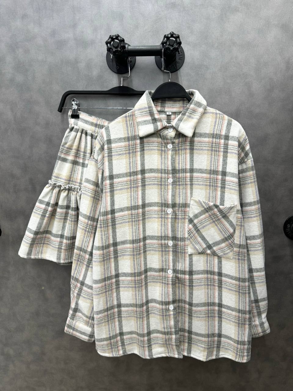 костюм юбка с рубашкой в клетку,костюм рубашка с юбкой,костюм двойка с юбкой и рубашкой повседневный,костюм женский с юбкой и рубашкой,костюм в клетку рубашка оверсайз и юбка