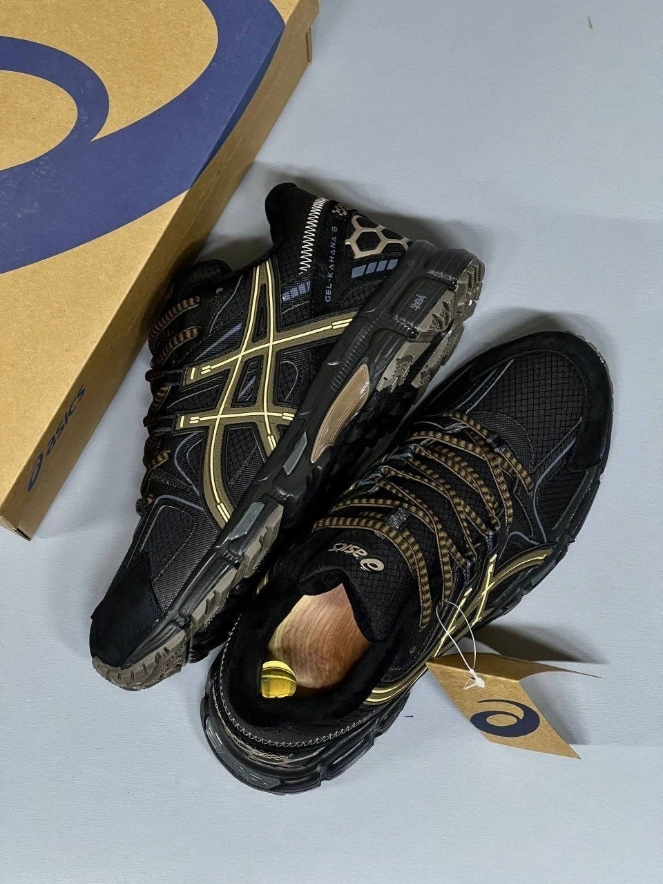 асикс черно золотые,асикс золотой черный,кроссовки,asics кроссовки,asics gel lyte