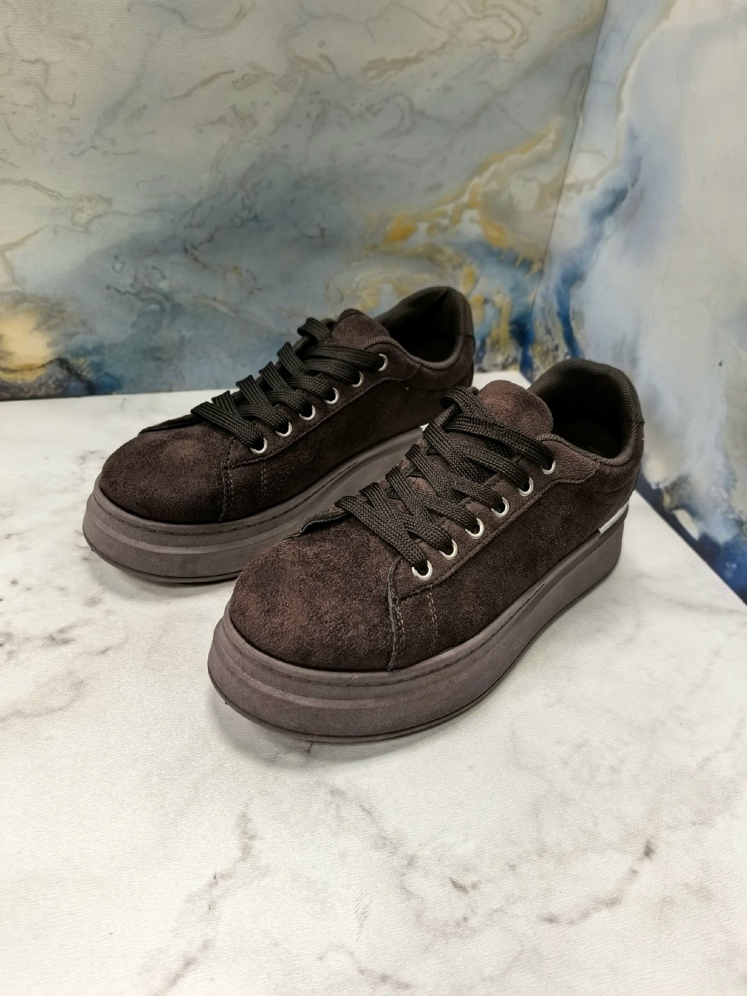 ,кроссовки замш,замшевые кроссовки,замшевые кеды,женские кроссовки