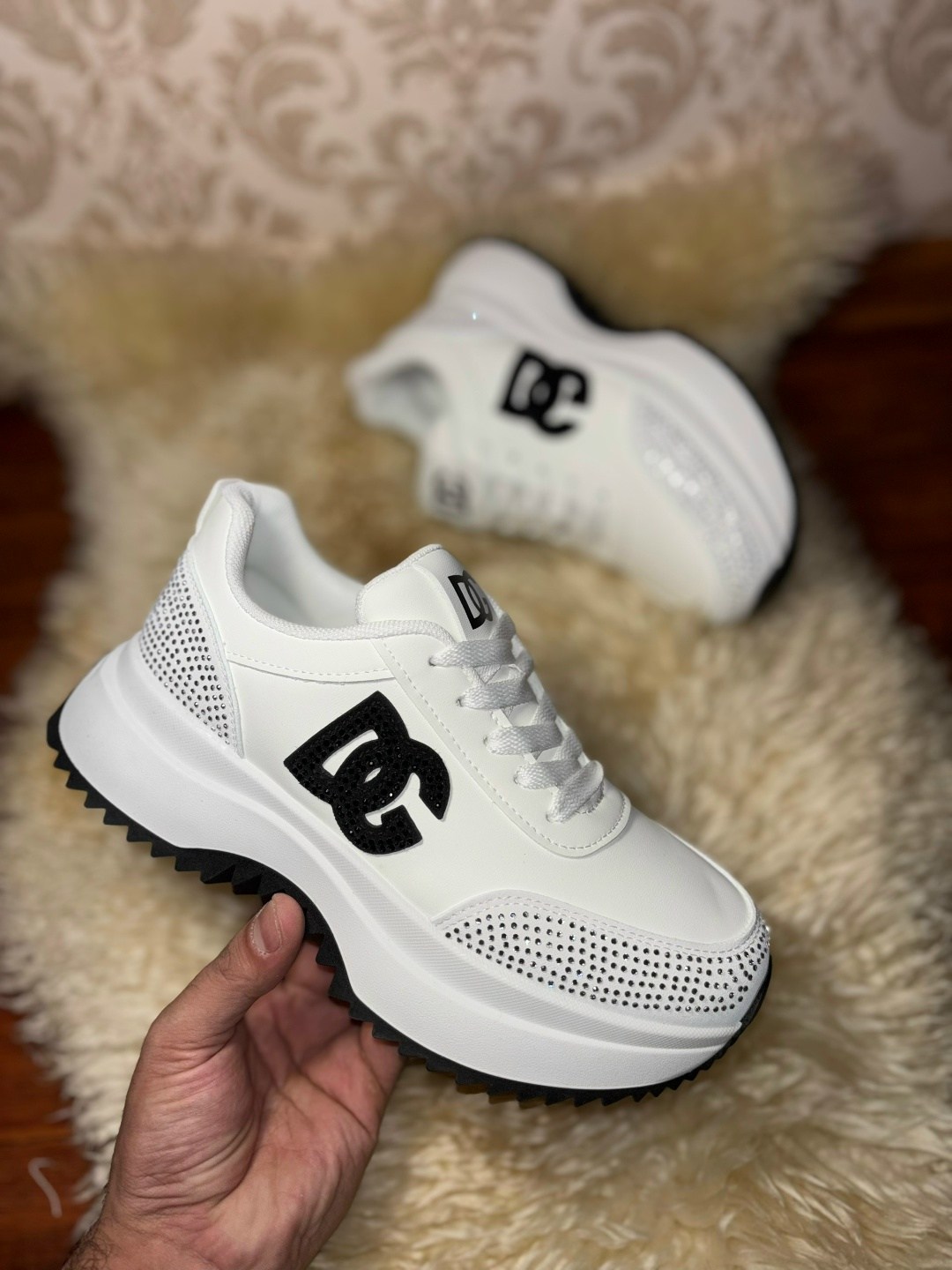 ,женские кроссовки,белые кроссовки,кроссовки женские dolce gabbana,кроссовки женские белый