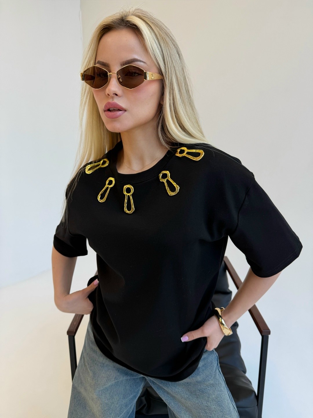 женская футболка,футболка оверсайз со стразам,женская футболка оверсайз,футболки оверсайз,футболки базовая